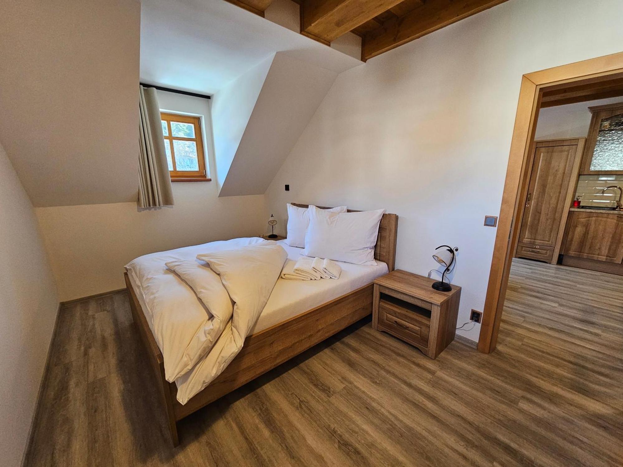 Apartmany Jezerne Velké Karlovice Dış mekan fotoğraf