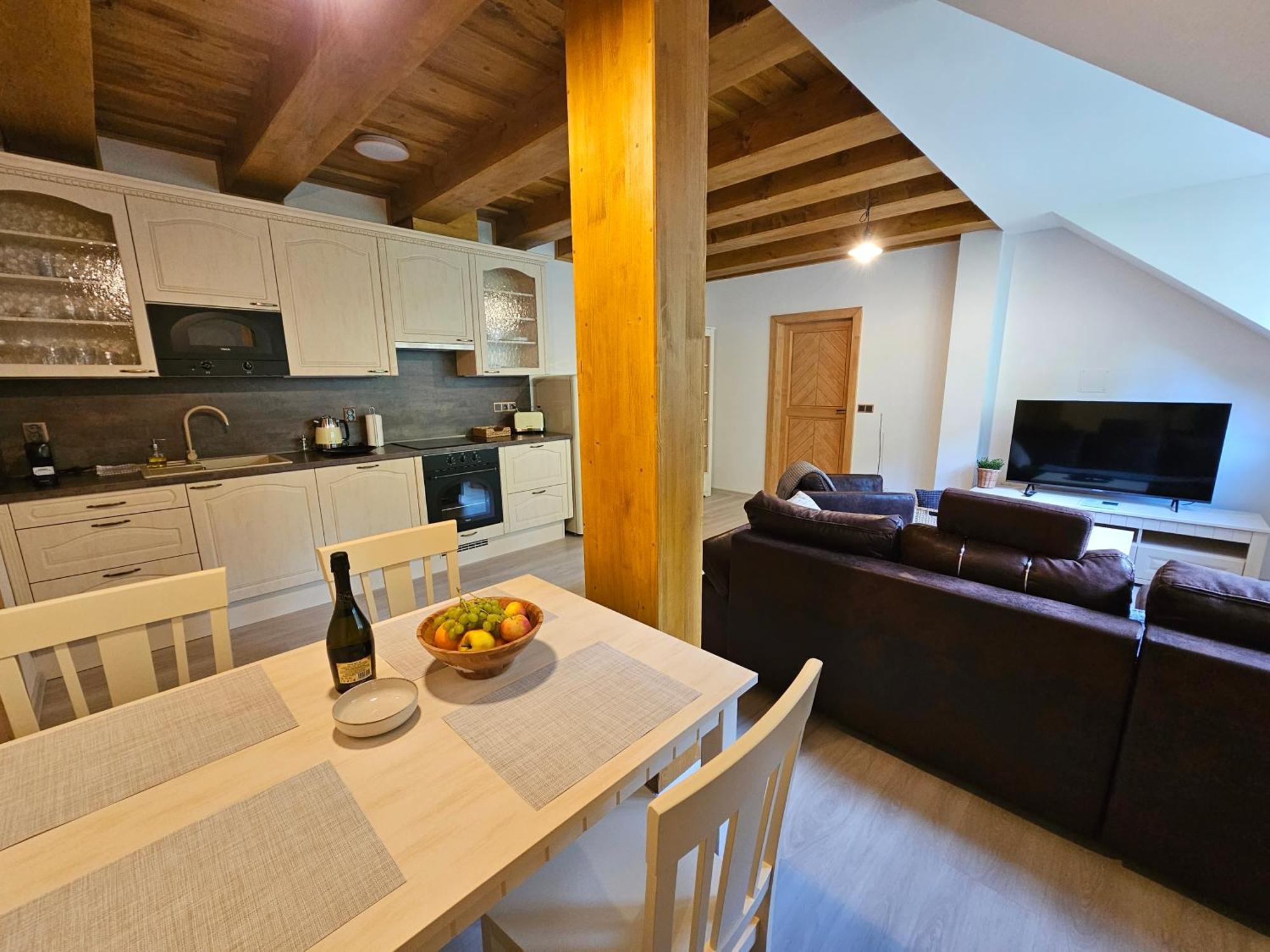 Apartmany Jezerne Velké Karlovice Dış mekan fotoğraf