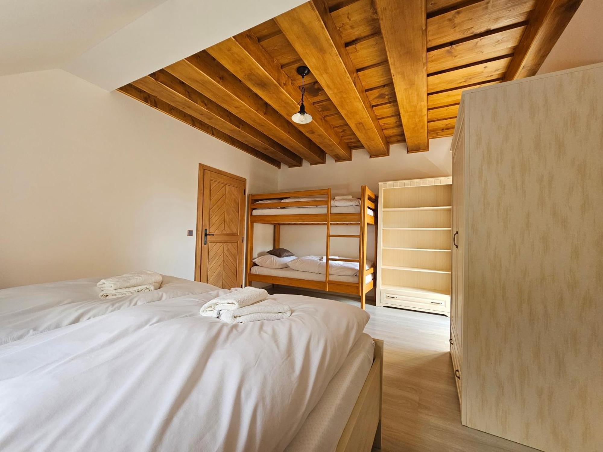Apartmany Jezerne Velké Karlovice Dış mekan fotoğraf