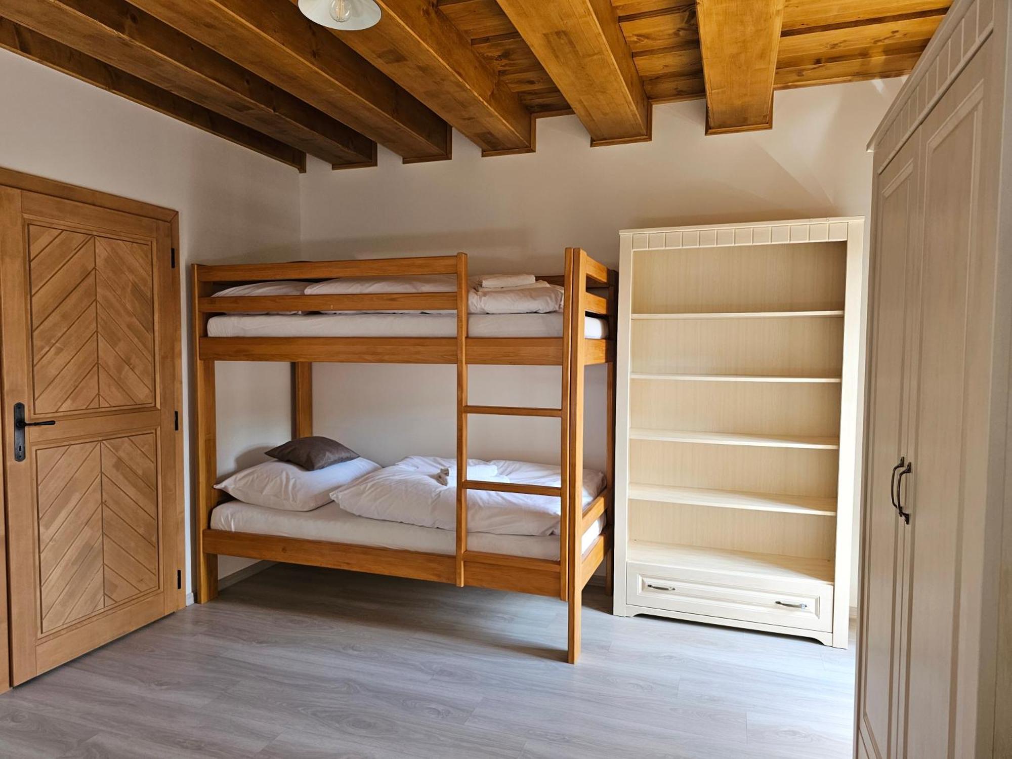 Apartmany Jezerne Velké Karlovice Dış mekan fotoğraf
